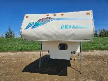 1998 Okanagen Truck Camper 105WR - Photo 7
