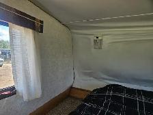 1998 Okanagen Truck Camper 105WR - Photo 18