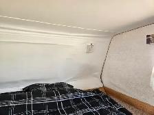 1998 Okanagen Truck Camper 105WR - Photo 19