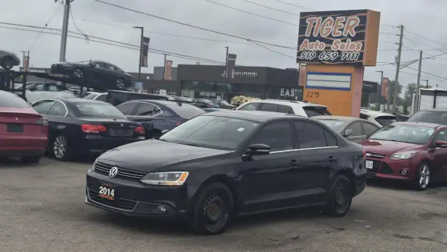 2014 Volkswagen Jetta AS IS, HIGHLINE, NO ACCIDENTS, WELL MAINTA