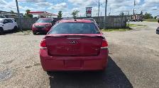 2010 Ford Focus AS IS, SE, LOW KMS, DRIVES GREAT, RUSTY - Photo 4