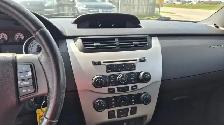 2010 Ford Focus AS IS, SE, LOW KMS, DRIVES GREAT, RUSTY - Photo 14