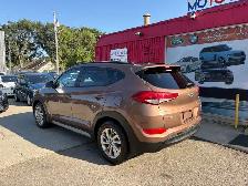 2017 Hyundai Tucson SE - Photo 18