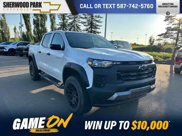 2024 Chevrolet Colorado 4WD Trail Boss 2.7L | Rear Park Assist