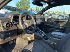 2024 Chevrolet Colorado 4WD Trail Boss 2.7L | Rear Park Assist - Photo 7