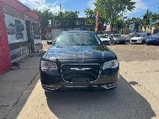 2016 Chrysler 300 Limited - Photo 3