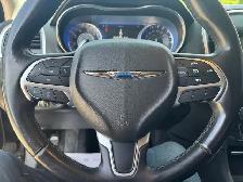 2016 Chrysler 300 Limited - Photo 7
