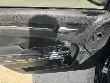 2016 Chrysler 300 Limited - Photo 14