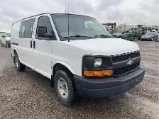 2012 Chevrolet Express - Photo 2
