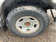 2012 Chevrolet Express - Photo 12