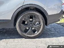 2025 Kia Sportage X-Line Limited AWD | 3M | No Accidents - Photo 12
