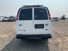 2015 GMC Savana - Photo 6