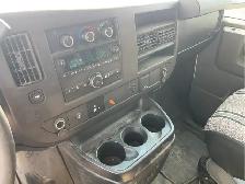 2015 GMC Savana - Photo 17