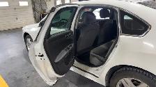 2011 Chevrolet Impala - Photo 12