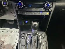 2020 Hyundai Kona SEL Plus 4dr All-Wheel Drive Automatic - Photo 15
