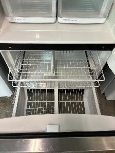 Fridge Stainless Steel KitchenAid Large Capacity-90-day Warranty - Photo 3