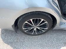 2018 Toyota Camry Hybrid - Photo 21