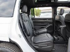 2026 Jeep Grand Cherokee L Limited Reserve 4x4, Night Vision - Photo 33