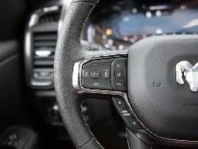 2026 Ram 1500 Sport Crew Cab 4x4 - Photo 17
