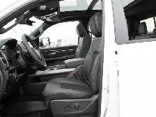 2026 Ram 1500 Sport Crew Cab 4x4 - Photo 24