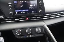 2021 Hyundai Elantra - Photo 12