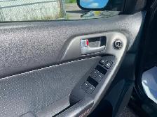 2011 Kia Forte 5-Door SX - Photo 8