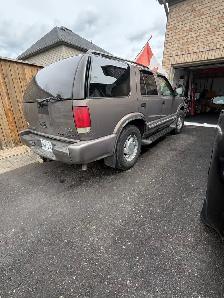 Chevrolet Jimmy BLAZER suv truck - Photo 2