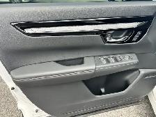 2025 Honda CR-V Hybrid Touring - Photo 19