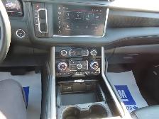 2023 GMC Yukon XL Denali 6.2L Ecotec3 V8 7 Passenger 4X4 - Photo 29