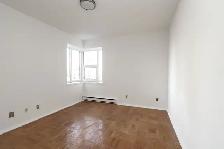 two bedroom, yonge and st. clair - ID 690 - Photo 11
