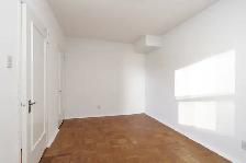 two bedroom, yonge and st. clair - ID 690 - Photo 14