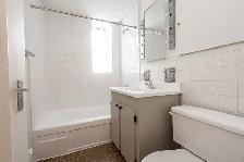 two bedroom, yonge and st. clair - ID 690 - Photo 15