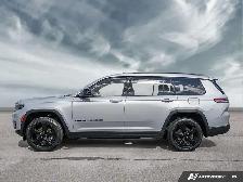 2023 Jeep Grand Cherokee L ALTITUDE | PANO | CRPLY | BLND | 20s - Photo 3