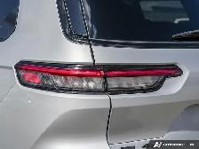 2023 Jeep Grand Cherokee L ALTITUDE | PANO | CRPLY | BLND | 20s - Photo 11