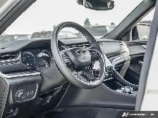 2023 Jeep Grand Cherokee L ALTITUDE | PANO | CRPLY | BLND | 20s - Photo 12
