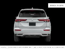 2024 Mitsubishi Outlander - Photo 4