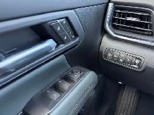 2027 GMC Terrain AWD AT4 - Photo 14