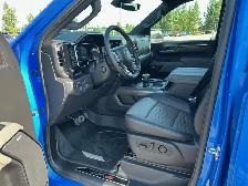 '26 Chevrolet Silverado 1500 ZR2 Diesel | Sunroof | No Accidents - Photo 15