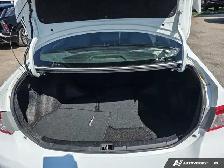 2013 Toyota Corolla - Photo 18