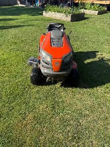 Husquarvarna Riding lawn mower - Photo 2