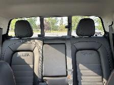 2019 GMC CANYON 4WD All Terrain w/Cloth - HEATED SEATS- - Photo 12