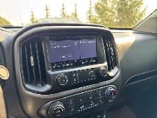 2019 GMC CANYON 4WD All Terrain w/Cloth - HEATED SEATS- - Photo 17
