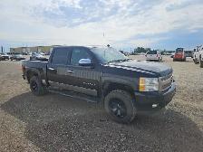2011 Chevrolet Silverado 1500 - Photo 2