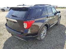 2022 Ford Explorer - Photo 4