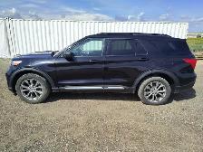 2022 Ford Explorer - Photo 5
