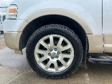 2011 Ford Expedition XLT 4WD 8 Passenger | Power Tailgate | Reve - Photo 10