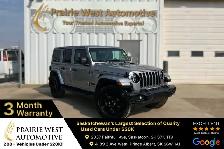 2020 Jeep WRANGLER UNLIMITED Sahara Altitude 4WD | LOW KM | Comm