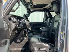 2020 Jeep WRANGLER UNLIMITED Sahara Altitude 4WD | LOW KM | Comm - Photo 17