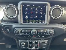 2020 Jeep WRANGLER UNLIMITED Sahara Altitude 4WD | LOW KM | Comm - Photo 29