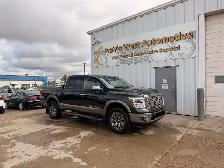 2019 Nissan Titan Platinum Reserve Crew Cab 5.6L V8 - Photo 3